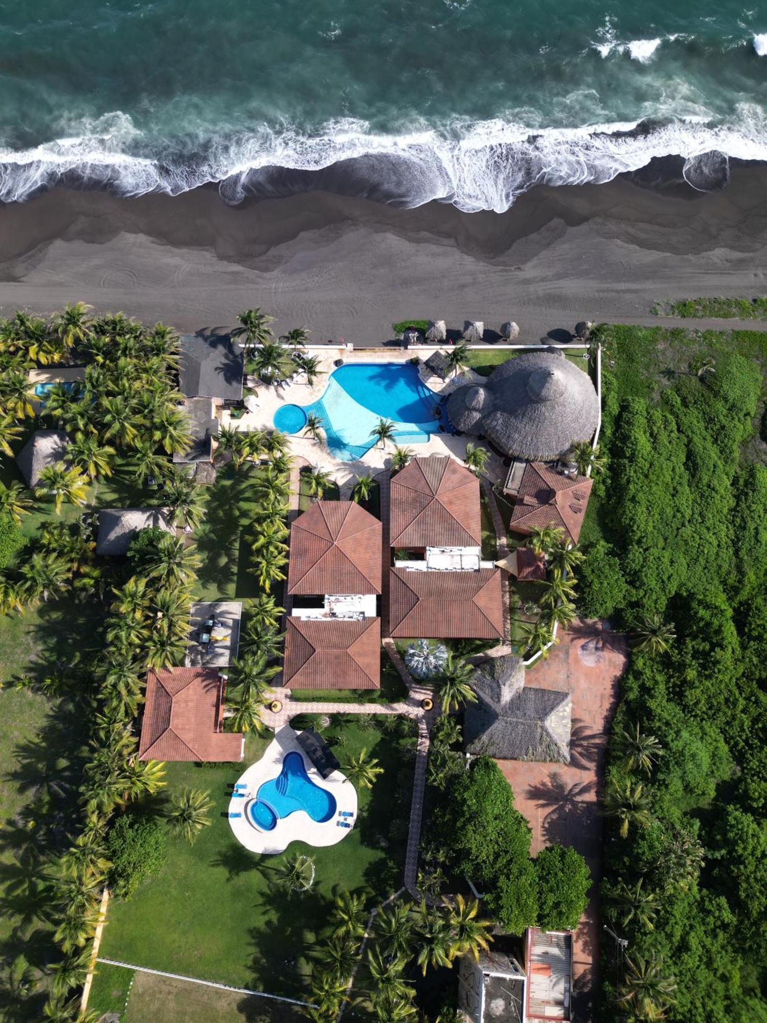 Hotel Cayman Suites มอนเตริโก ภายนอก รูปภาพ