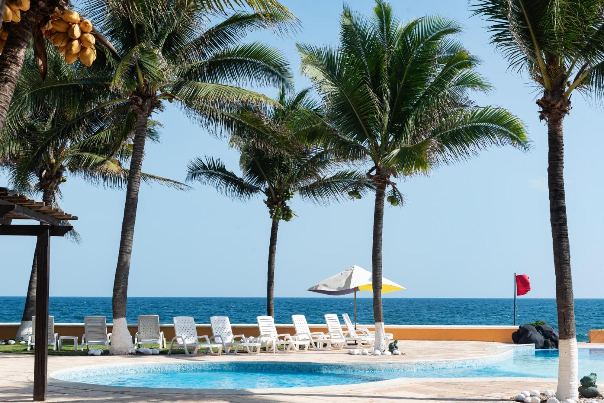 Hotel Cayman Suites มอนเตริโก ภายนอก รูปภาพ