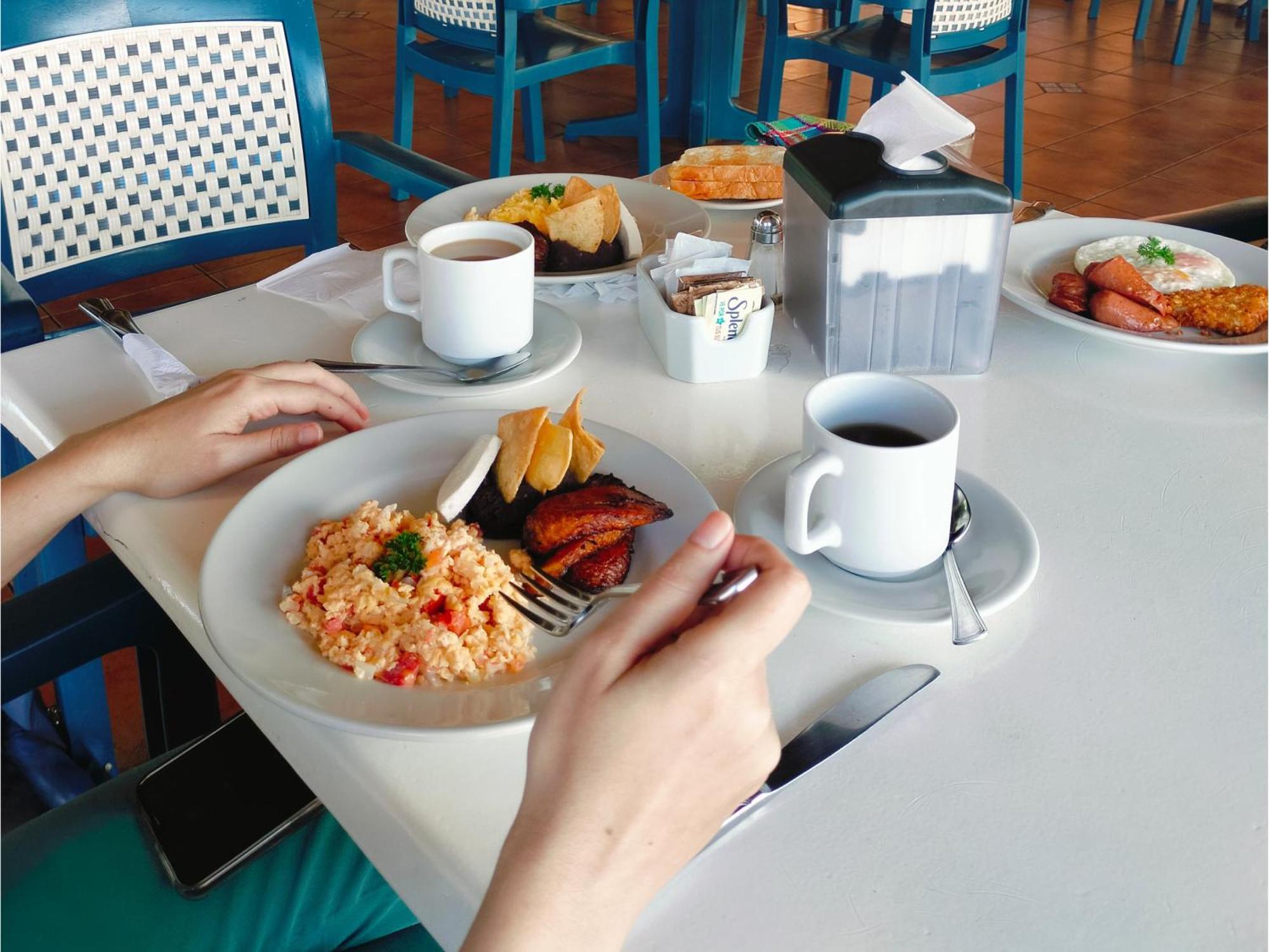 Hotel Cayman Suites มอนเตริโก ภายนอก รูปภาพ